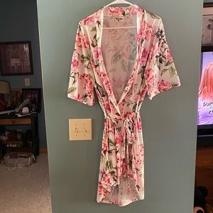 Floral robe